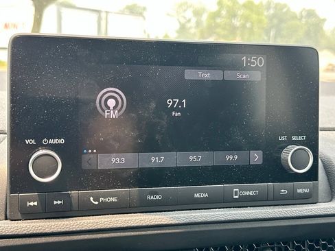 Used 2025 Honda CR-V LX image 22