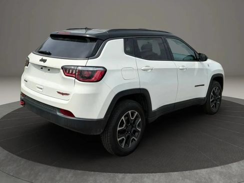 Used 2019 Jeep Compass Trailhawk AWD/4WD image 7