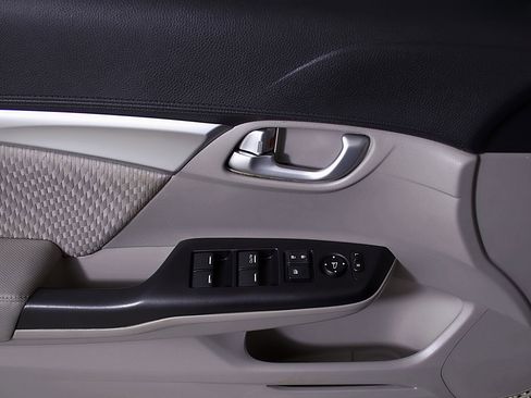 Used 2014 Honda Civic EX image 17