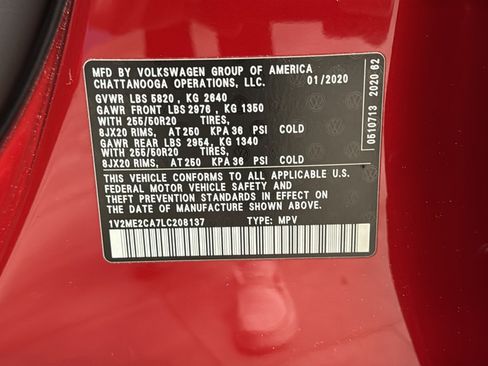 Used 2020 Volkswagen Atlas Cross Sport SEL AWD/4WD image 28