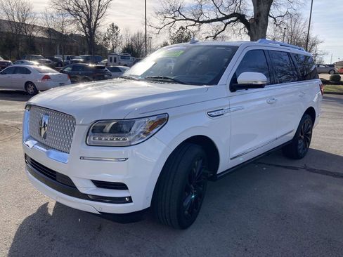 Used 2021 Lincoln Navigator Reserve AWD/4WD image 9