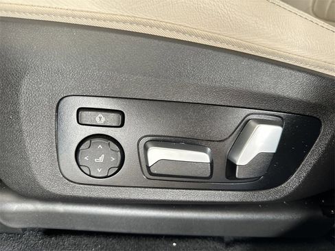 Used 2023 BMW X4 M40i w/ Premium Package image 14