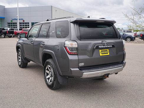 Used 2020 Toyota 4Runner TRD Off-Road Premium AWD/4WD image 8