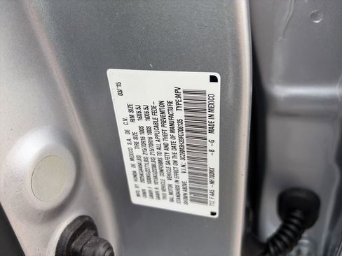 Used 2015 Honda CR-V LX image 24