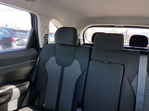New 2026 Kia Sorento LX image 12