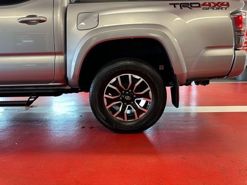 Certified 2023 Toyota Tacoma TRD Sport AWD/4WD image 27
