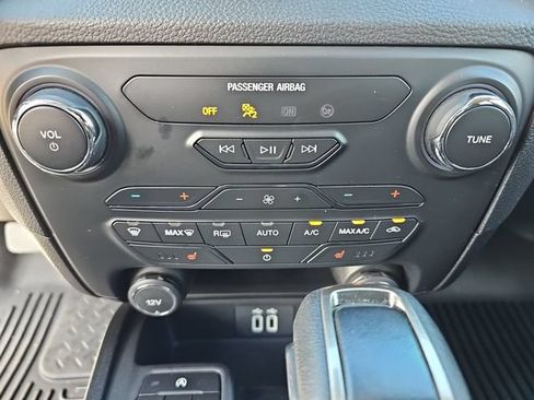 Used 2019 Ford Ranger XLT w/ Equipment Group 302A Luxury RWD image 26