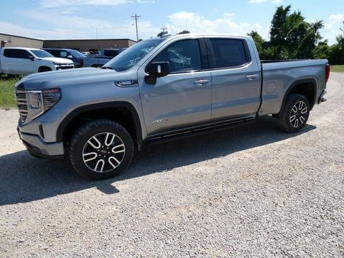 New 2026 GMC Sierra 1500 AT4 w/ AT4 Premium Package AWD/4WD image 8