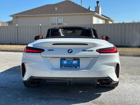 Used 2022 BMW Z4 M40i w/ Premium Package image 6