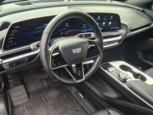Used 2024 Cadillac Lyriq Tech w/ Driver Assist Package AWD/4WD image 15