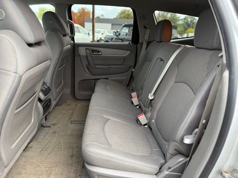 Used 2017 Chevrolet Traverse LS image 16