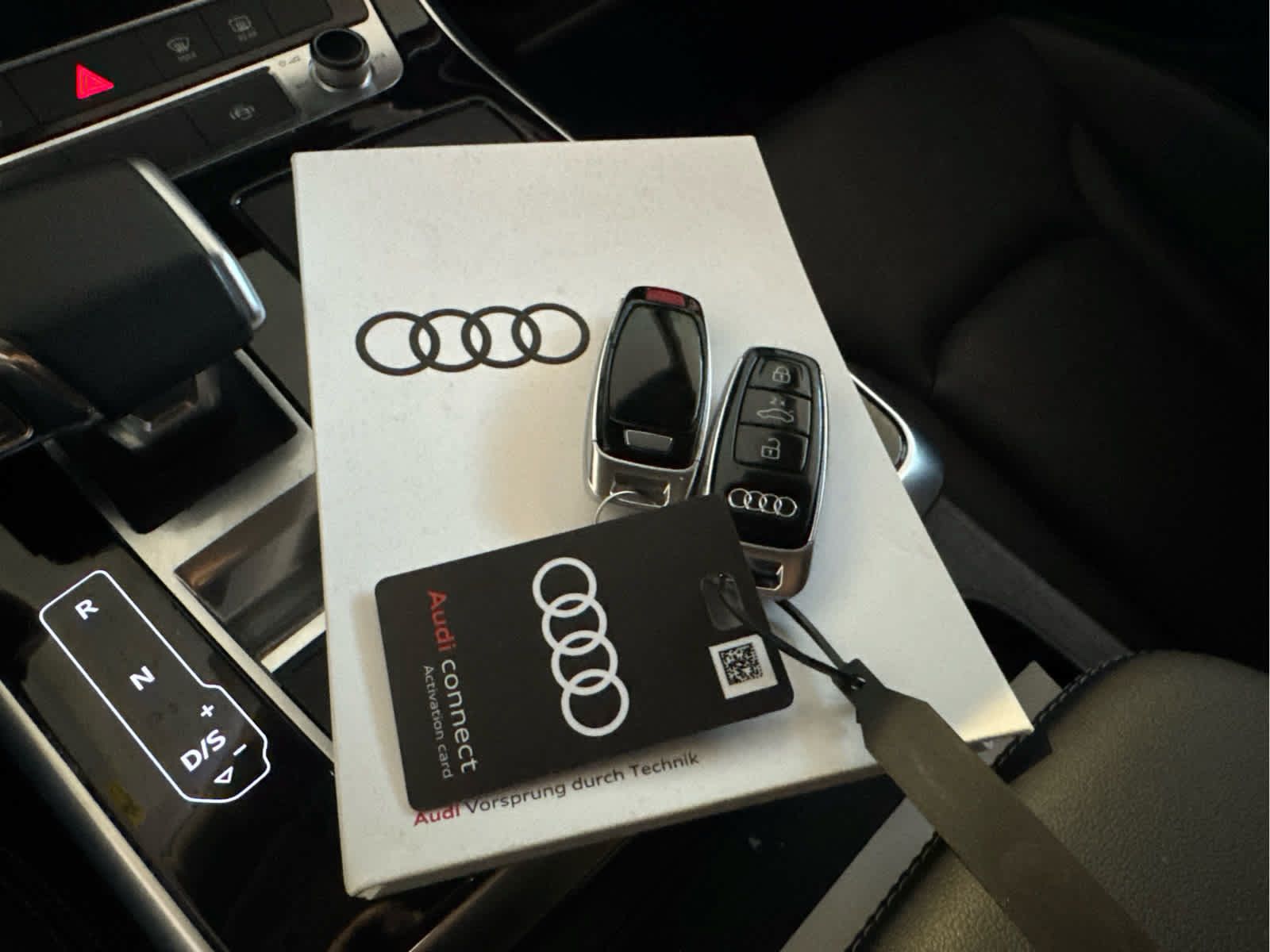 Used 2023 Audi Q8 Premium Plus AWD/4WD image 15