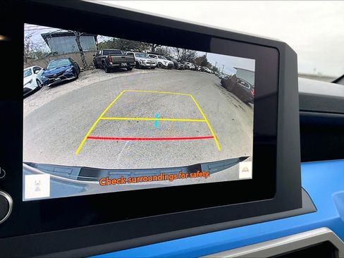 Used 2025 Toyota Tacoma TRD Off-Road image 26