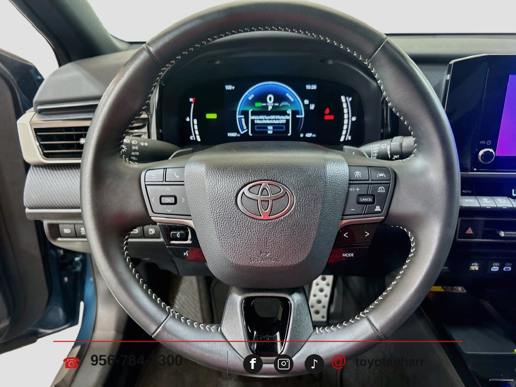 Used 2026 Toyota Camry SE w/ Convenience Package FWD image 10