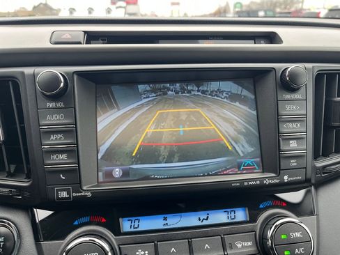 Certified 2016 Toyota RAV4 Limited image 19