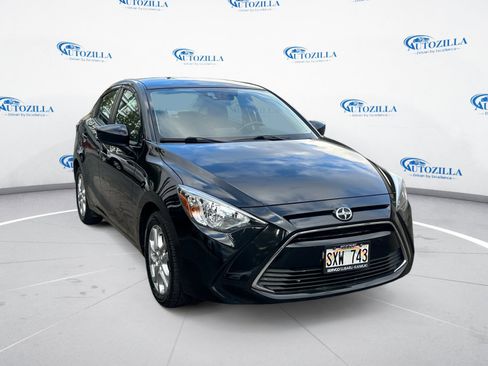 Used 2016 Scion iA image 7