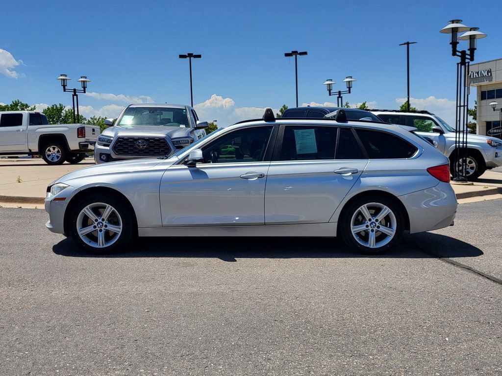 Used 2015 BMW 328i xDrive Wagon AWD/4WD image 7