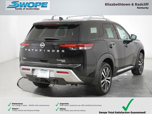 New 2025 Nissan Pathfinder Platinum w/ Cargo Package image 4