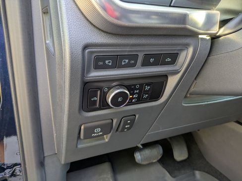 Used 2023 Ford F150 Raptor AWD/4WD image 17