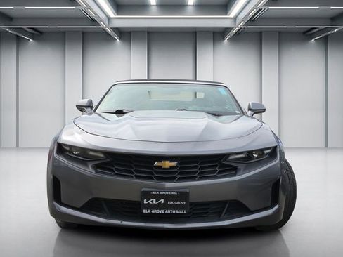 Used 2020 Chevrolet Camaro LT RWD image 2