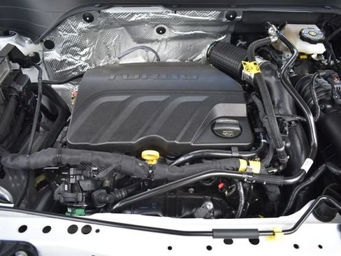 New 2026 Chevrolet Trax LT w/ LT Convenience Package FWD image 33