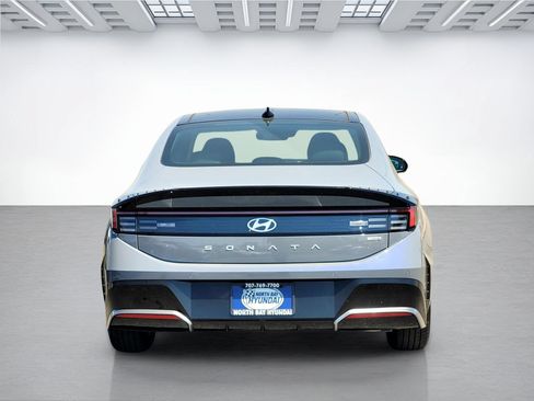 New 2026 Hyundai Sonata Limited FWD image 5