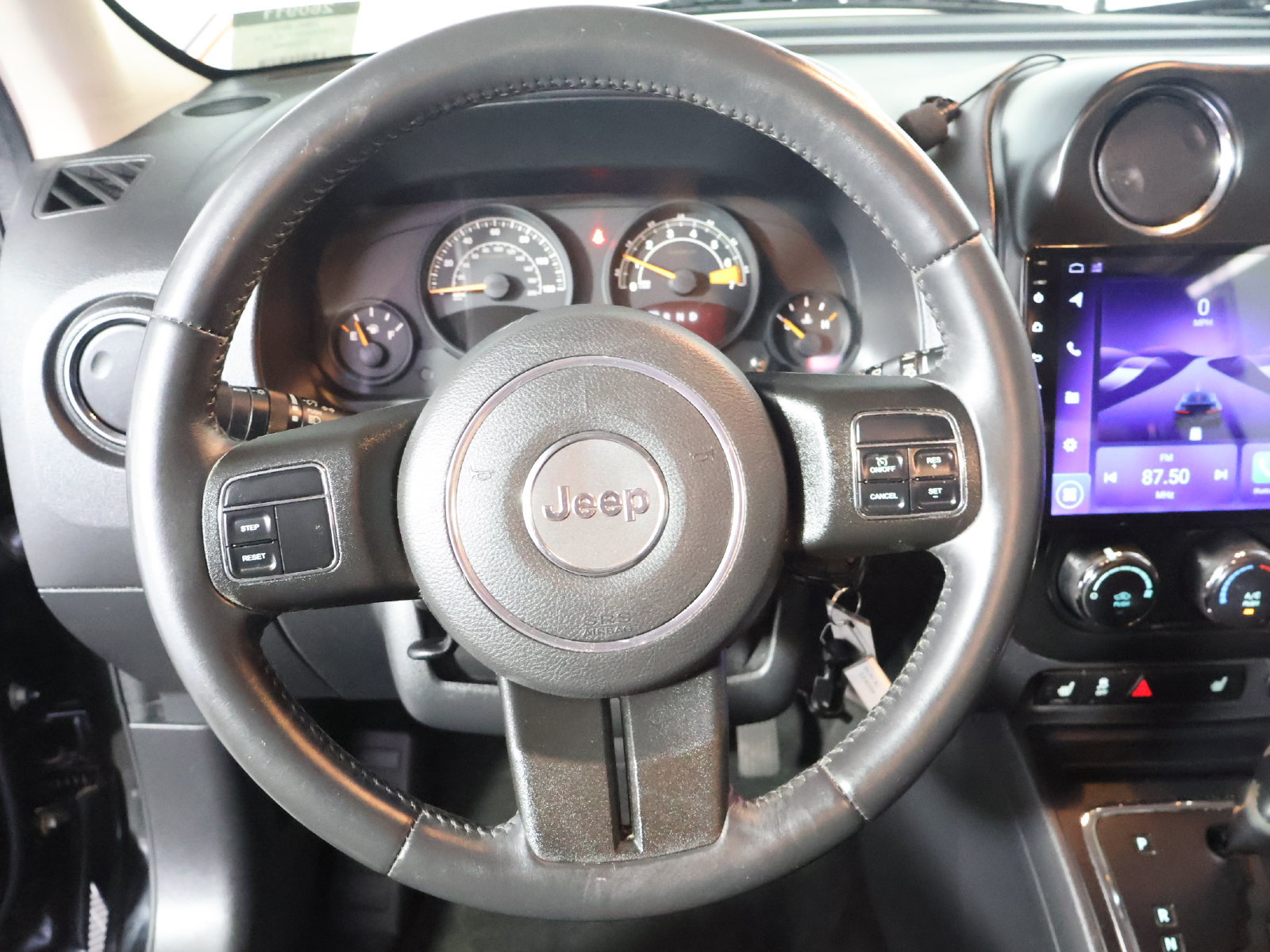 Used 2016 Jeep Patriot High Altitude AWD/4WD image 25