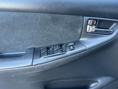 Used 2007 Toyota Corolla CE image 11