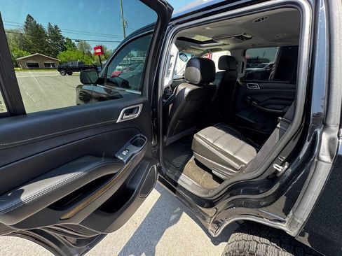 Used 2018 GMC Yukon Denali w/ Denali Ultimate Package AWD/4WD image 40