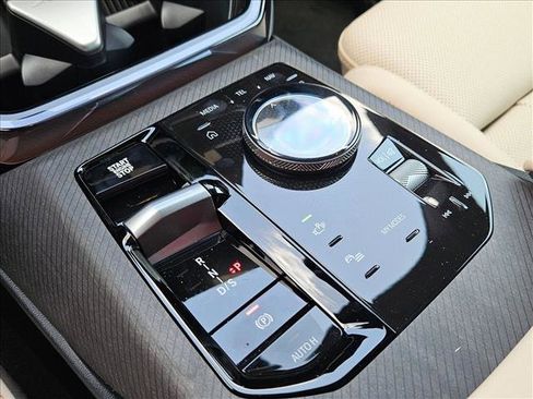 Certified 2026 BMW X3 xDrive30 w/ Premium Package image 16