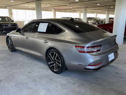 Used 2025 Genesis G80 2.5T Advanced image 6
