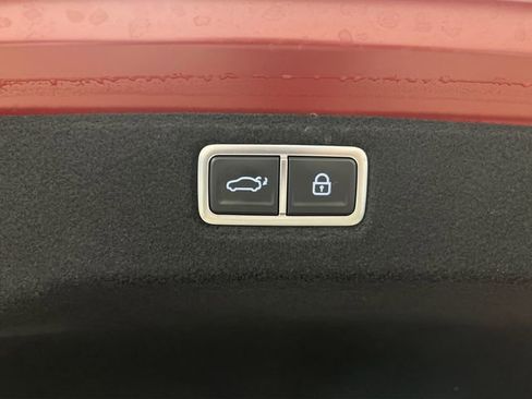 Used 2024 Hyundai Sonata Limited image 17