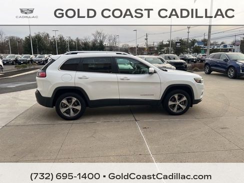 Used 2019 Jeep Cherokee Limited image 4