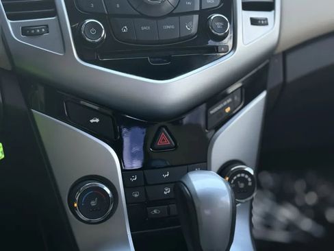 Used 2015 Chevrolet Cruze LT w/ Sun, Sound and Sport Package image 27