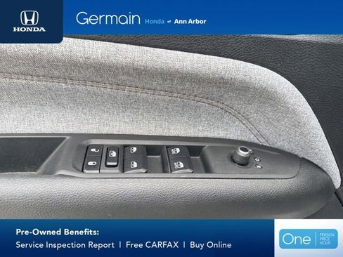 Used 2023 Jeep Compass Latitude image 18