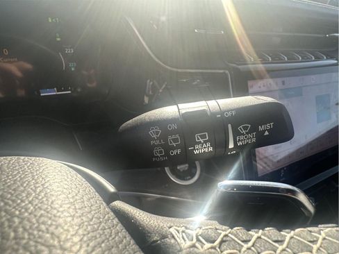 Used 2024 Jeep Grand Cherokee Limited 4xe image 24