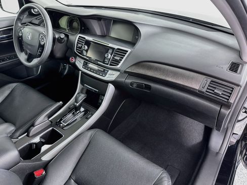 Used 2015 Honda Accord EX-L image 28