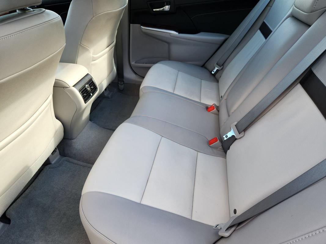 Used 2013 Toyota Camry XLE FWD image 34