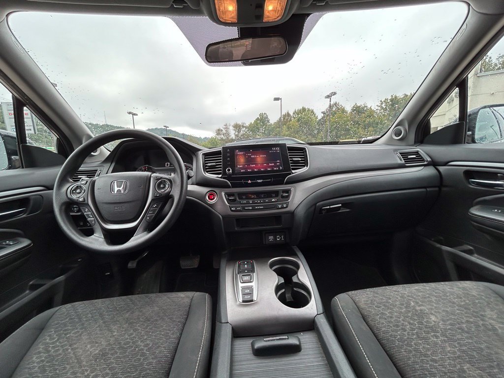 Used 2023 Honda Ridgeline Sport image 5
