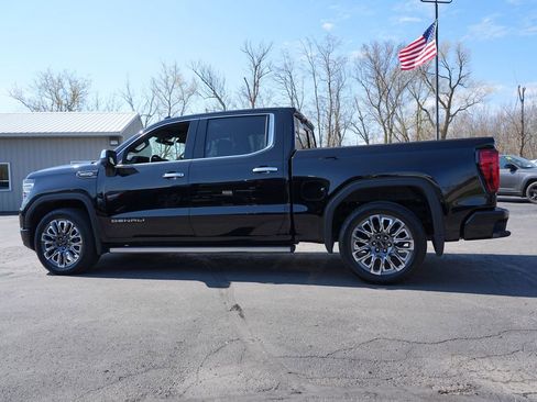 Used 2024 GMC Sierra 1500 Denali Ultimate AWD/4WD image 6