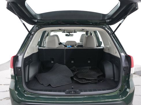 Used 2023 Subaru Forester AWD/4WD image 16