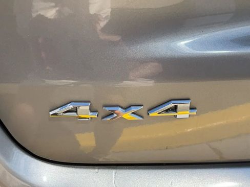 Used 2020 Jeep Compass Latitude image 12