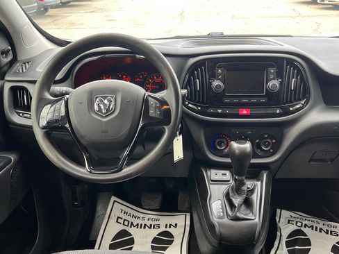 Used 2019 RAM ProMaster City Tradesman image 9