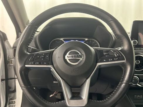 Used 2022 Nissan Sentra SV FWD image 10