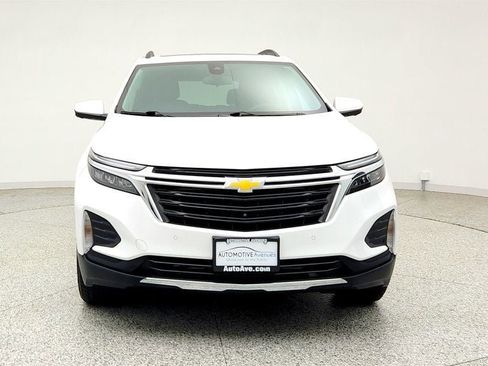 Used 2024 Chevrolet Equinox LT AWD/4WD image 2