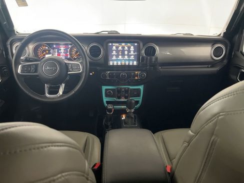 Used 2021 Jeep Wrangler Unlimited Sahara AWD/4WD image 31