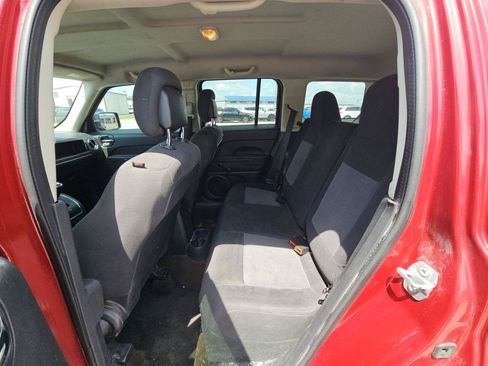 Used 2017 Jeep Patriot Sport FWD image 11