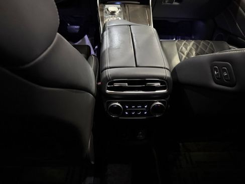 Used 2024 Genesis GV80 3.5T w/ Prestige Package image 29