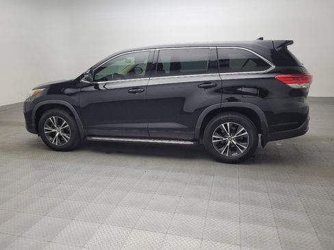 Used 2019 Toyota Highlander Plus image 3