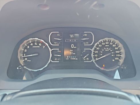 Used 2021 Toyota Tundra SR5 w/ SR5 Leather Package AWD/4WD image 22